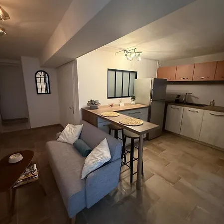 T2 Meublé Plein Centre-ville * Fontenay-le-Comte