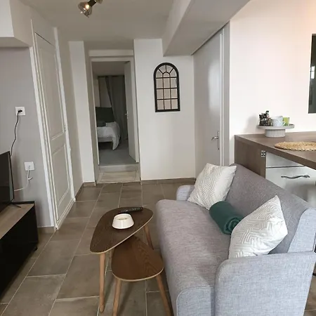 Apartment T2 Meuble Plein Centre-ville *