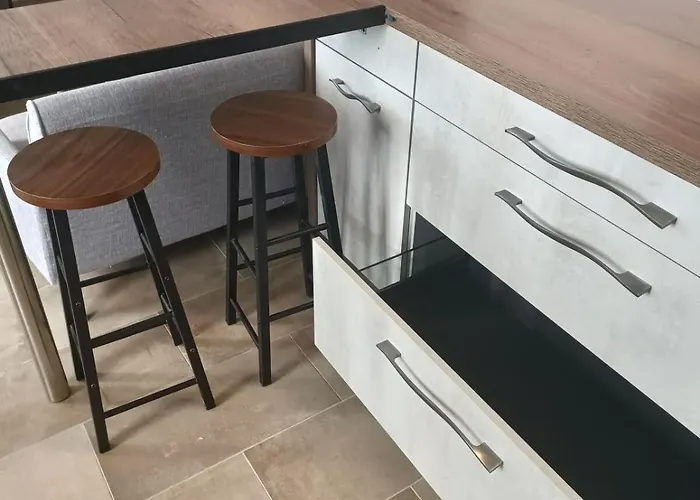 T2 Meuble Plein Centre-ville Fontenay-le-Comte