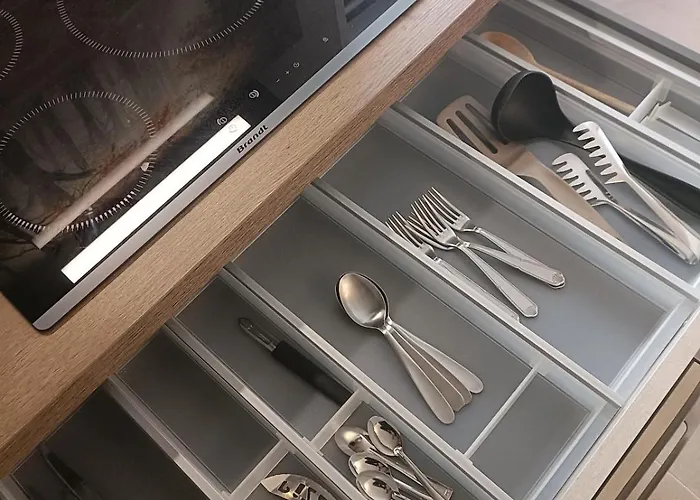 Apartment T2 Meuble Plein Centre-ville *